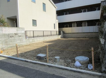 堺市西区鳳中町4